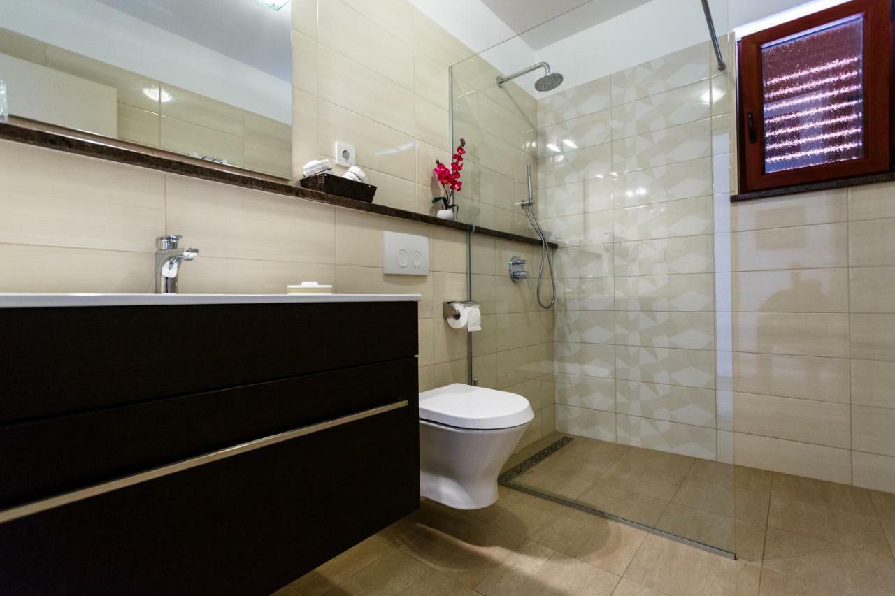 Villa Aria 1 Малинска Екстериор снимка