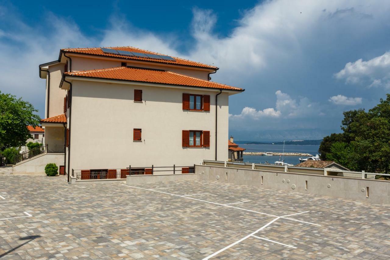 Villa Aria 1 Малинска Екстериор снимка