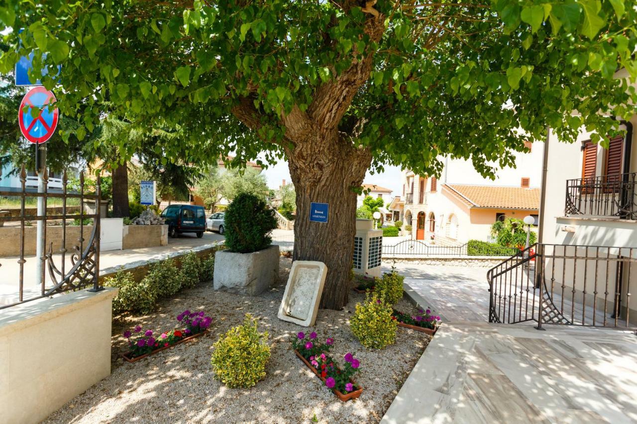 Villa Aria 1 Малинска Екстериор снимка