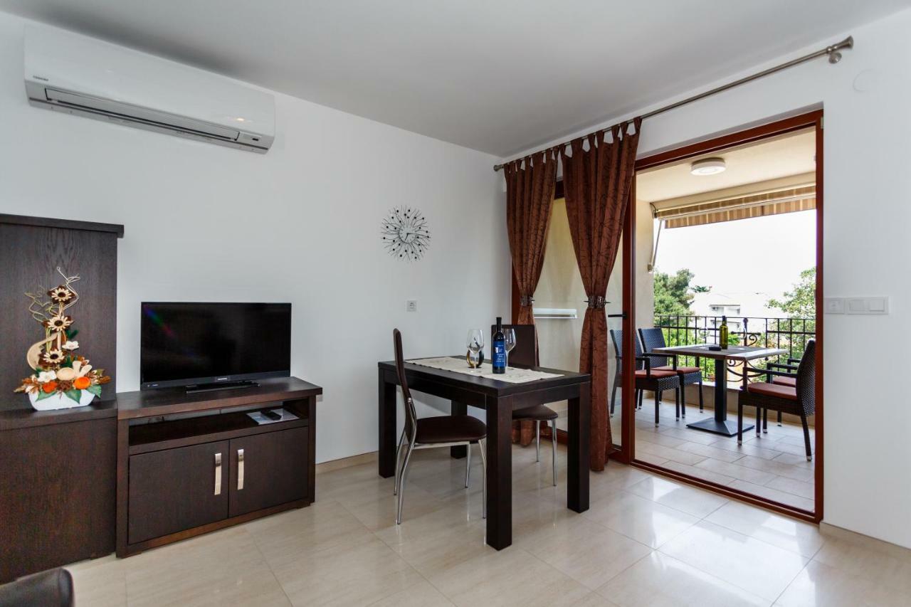 Villa Aria 1 Малинска Екстериор снимка