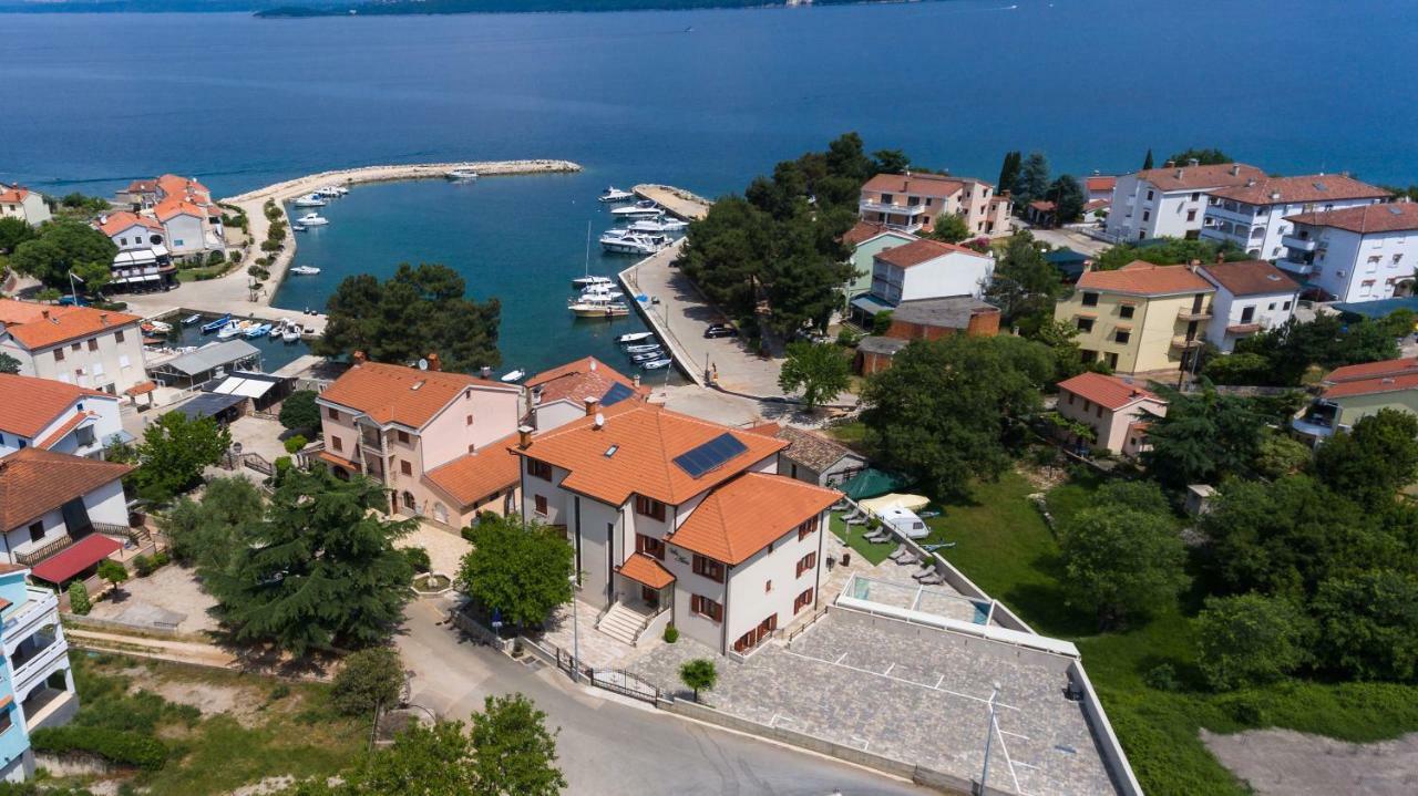 Villa Aria 1 Малинска Екстериор снимка